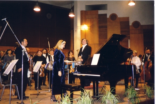 Tiziana Moneta con l'Orchestra Sinfonica di Bacau